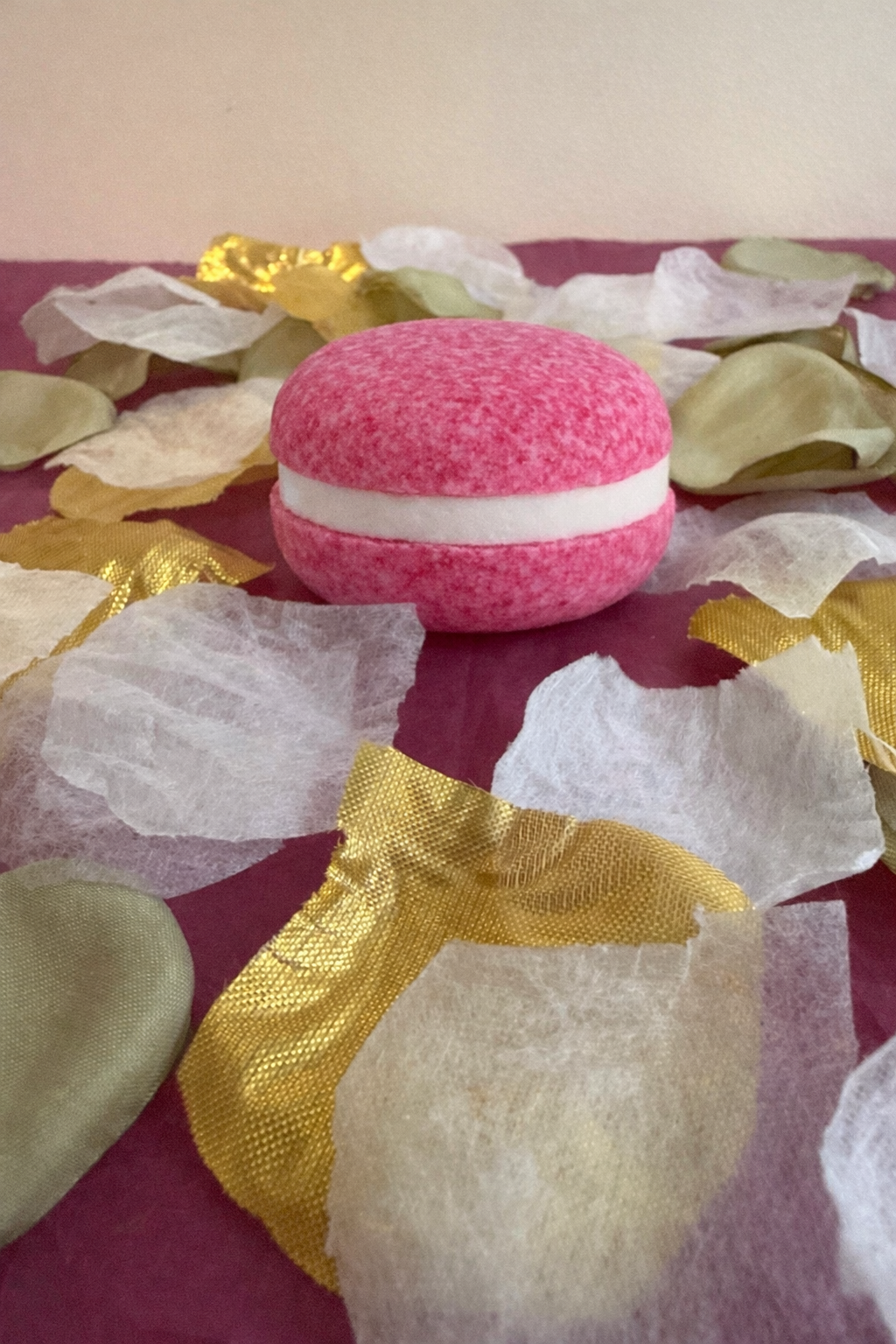 Macaron de bain effervescent parfum cranberry